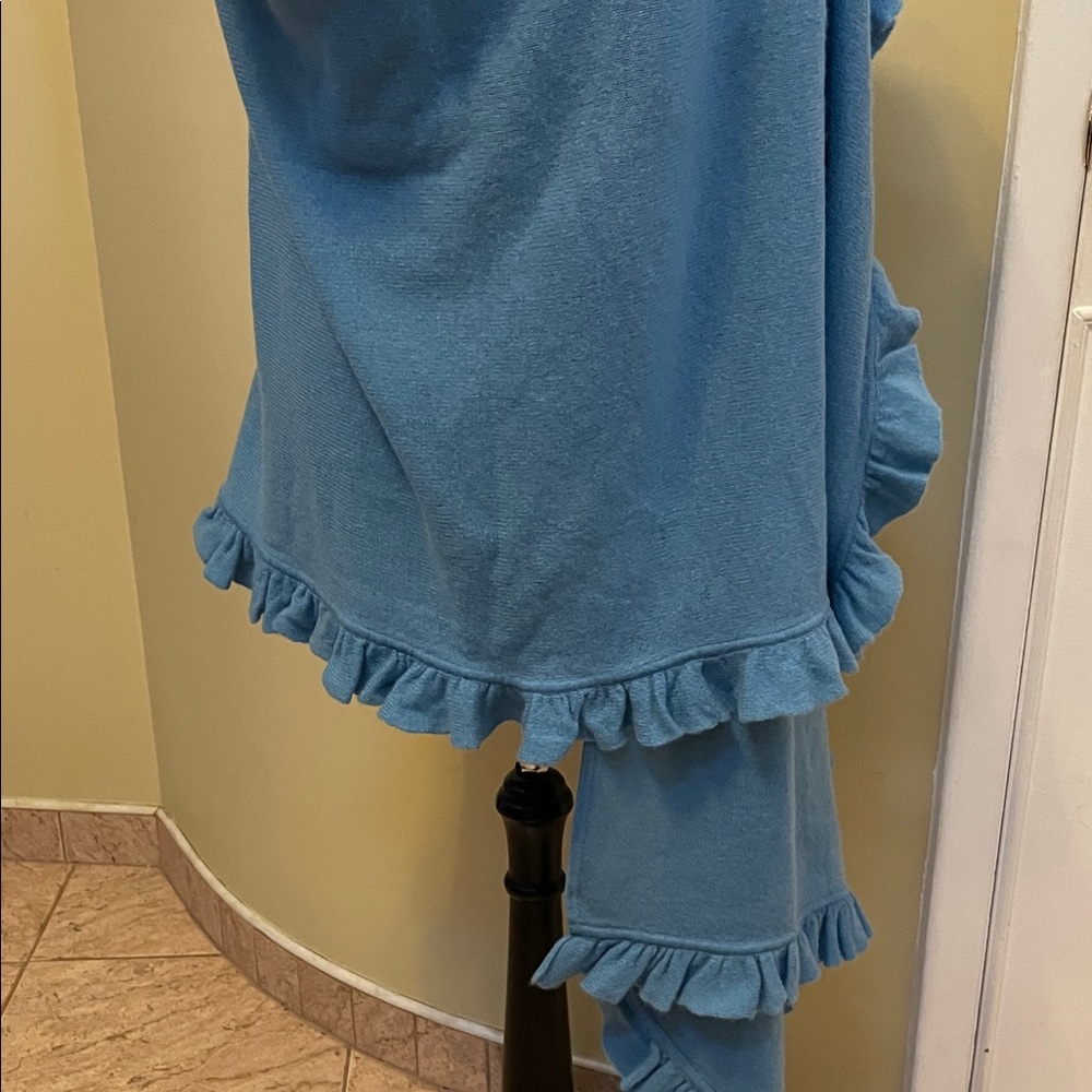 New Charter Club Sky Blue ruffled Cashmere Wrap 30x80 - Picture 4 of 6